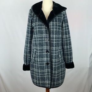Ike Behar Charcoal Gray Plaid Plush Hooded Women's Jacket - Size Small
